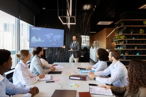 Navigating Tech Trends Navigating Tech Trends